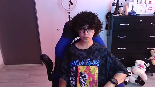 Snapshot of thomascooper7 chatting on November 2025 07:02:02 PM thomascooper7 online show from November 2025 07:02:02 PM