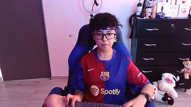 Snapshot of thomascooper7 chatting on November 2025 07:01:02 PM thomascooper7 online show from November 2025 07:01:02 PM