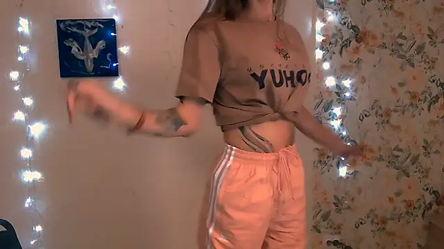 Asia N  online show from September 2025 03:28:01 AM