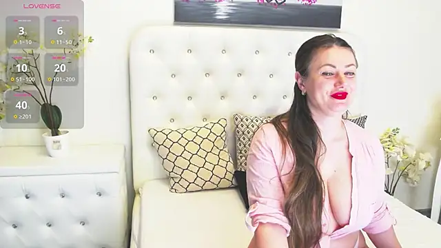 Ysabell01 online show from March 2025 05:34:01 AM