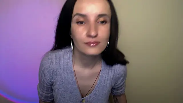 LaimaV  online show from September 2025 09:03:01 AM