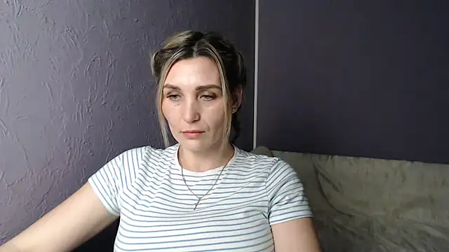  sexy lady online show from February 2025 06:37:01 PM