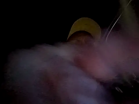 Snapshot of yasohw chatting on March 2025 02:32:01 AM yasohw online show from March 2025 02:32:01 AM