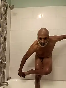 Snapshot of yasohw chatting on September 2025 11:23:02 AM yasohw online show from September 2025 11:23:02 AM