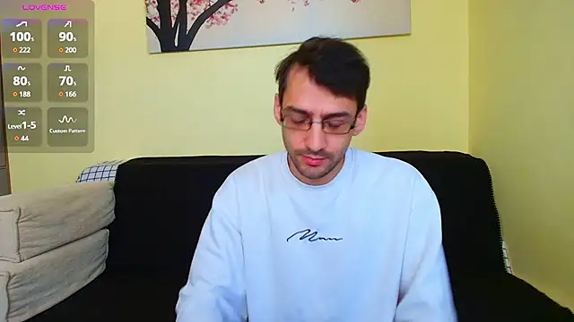 HungEddy online show from November 2025 08:58:02 AM