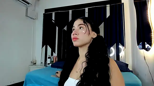 Snapshot of Sofia-candyht chatting on December 2024 01:34:01 AM Sofia-candyht online show from December 2024 01:34:01 AM