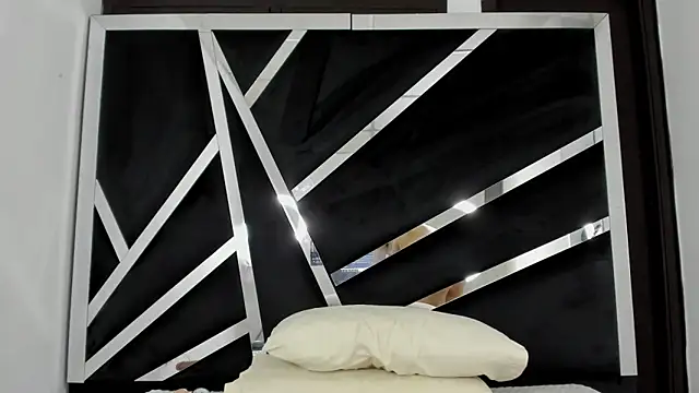 Snapshot of Sofia-candyht chatting on March 2025 01:39:01 AM Sofia-candyht online show from March 2025 01:39:01 AM