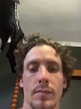 bradleyjamesmc online show from January 2025 02:46:01 PM