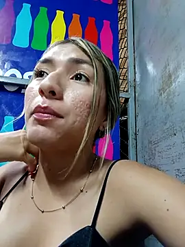 GIRL DONCELLA online show from December 2024 02:31:02 AM