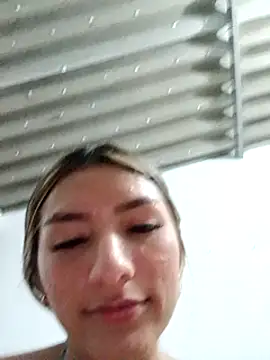 GIRL DONCELLA online show from December 2024 12:25:01 AM