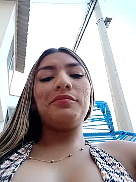 GIRL DONCELLA online show from January 2025 10:39:01 PM