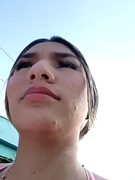 Snapshot of GIRL_DONCELLA chatting on January 2025 09:45:01 PM GIRL DONCELLA online show from January 2025 09:45:01 PM