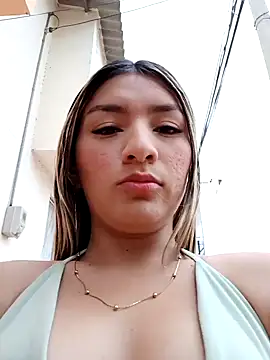 GIRL DONCELLA online show from January 2025 10:38:01 PM