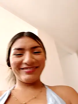 GIRL DONCELLA online show from March 2025 08:52:01 PM