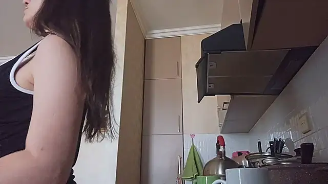 AlejandraDelaney online show from December 2024 12:34:01 PM