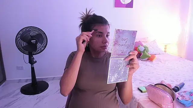 adop me   online show from December 2024 09:43:01 PM