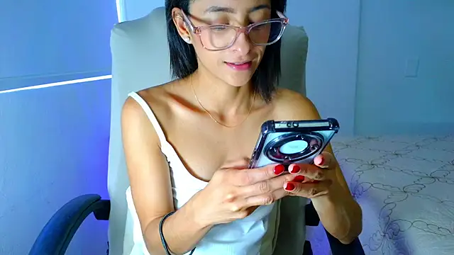 thedianakaro online show from July 2026 07:39:01 PM