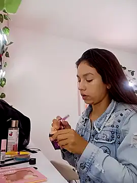Snapshot of Luci_And_Sofi chatting on October 2025 12:28:02 PM Luci And Sofi online show from October 2025 12:28:02 PM