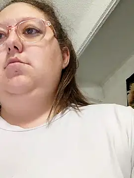 Chloee ep online show from January 2025 12:58:02 AM