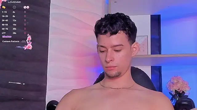 JadeSmiith  online show from December 2024 01:07:02 AM