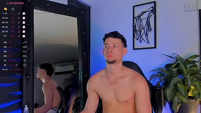 JadeSmiith  online show from October 2025 09:48:02 PM