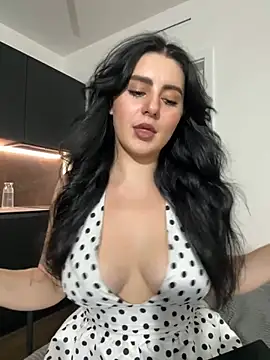 Evelyn   Sweet online show from June 2026 10:43:01 PM