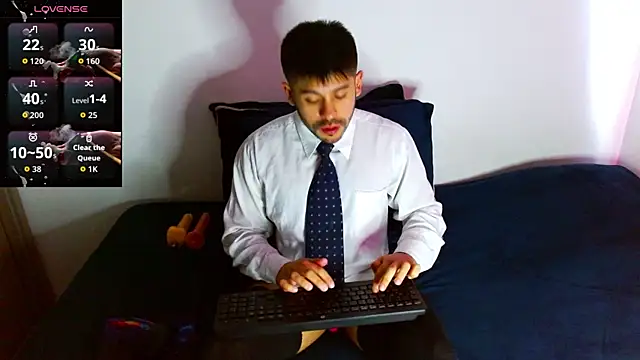 Snapshot of Mercury_muscle chatting on September 2025 11:35:01 AM Mercury muscle online show from September 2025 11:35:01 AM