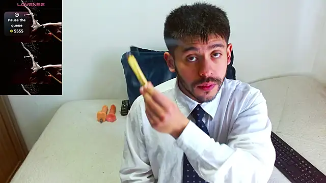 Snapshot of Mercury_muscle chatting on October 2025 11:19:02 AM Mercury muscle online show from October 2025 11:19:02 AM