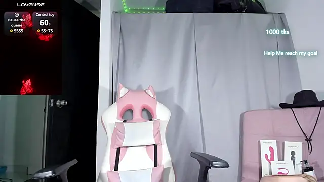 emily palmeer online show from January 2025 09:19:02 AM