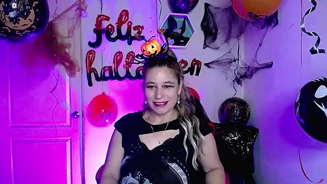AuroraRojas online show from October 2025 02:34:01 AM