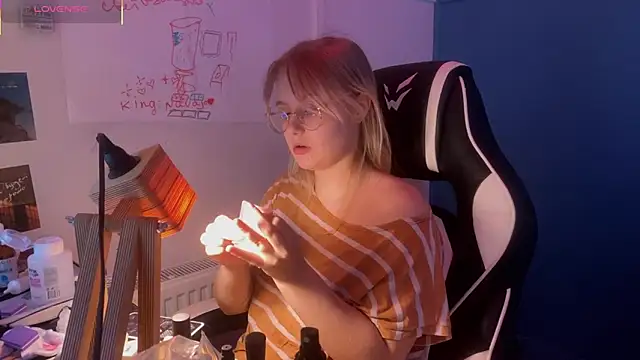 JacyWinslat online show from March 2025 02:12:01 PM