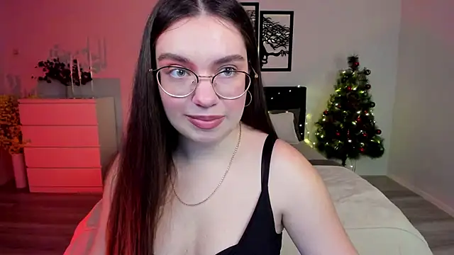 DaniellaLovely online show from December 2024 02:27:01 PM