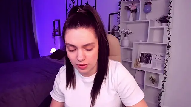 DaniellaLovely online show from March 2025 02:01:02 PM