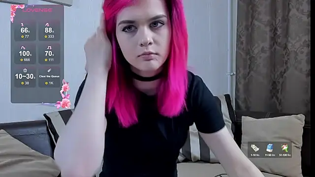 Snapshot of JulieTaylors chatting on September 2025 11:52:01 PM JulieTaylors online show from September 2025 11:52:01 PM