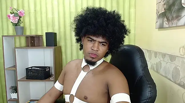 Snapshot of JaicobRuneer chatting on March 2025 01:13:01 AM JaicobRuneer online show from March 2025 01:13:01 AM