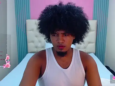 Snapshot of JaicobRuneer chatting on October 2025 12:53:01 AM JaicobRuneer online show from October 2025 12:53:01 AM