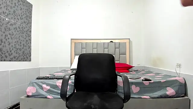 simookeler online show from December 2025 11:08:01 AM