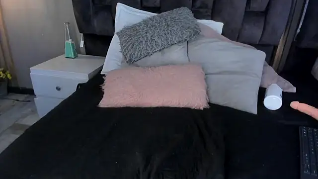 Snapshot of estefania__gomez chatting on March 2025 12:27:02 AM estefania gomez online show from March 2025 12:27:02 AM