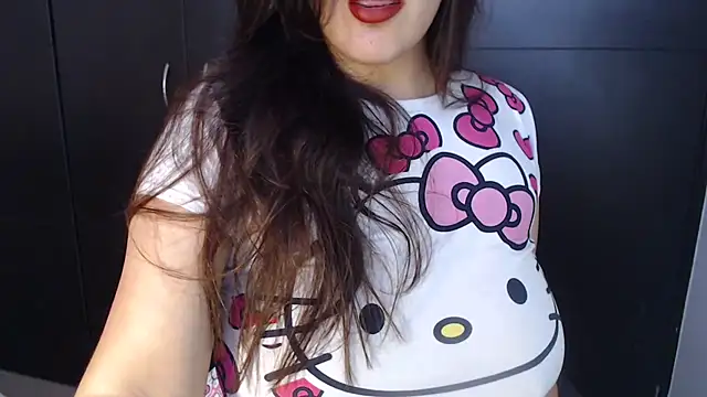 AdharaLujan online show from September 2025 04:51:02 PM