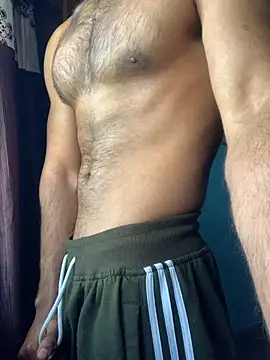 Snapshot of Vampire_xoxo chatting on December 2024 08:03:02 AM Vampire xoxo online show from December 2024 08:03:02 AM