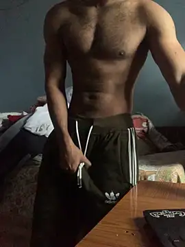 Snapshot of Vampire_xoxo chatting on January 2025 04:21:01 AM Vampire xoxo online show from January 2025 04:21:01 AM