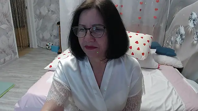 Snapshot of OlgaHottie chatting on May 2026 11:44:02 PM OlgaHottie online show from May 2026 11:44:02 PM