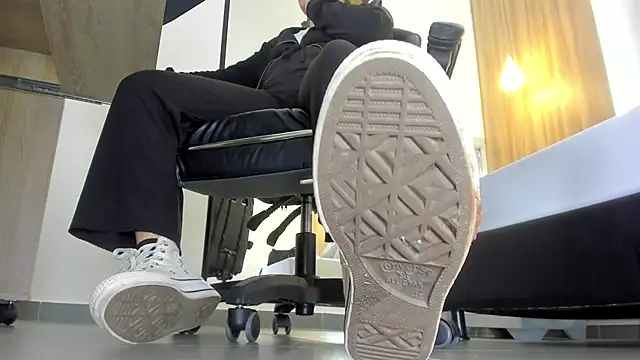 alma fenix online show from December 2025 12:34:02 PM