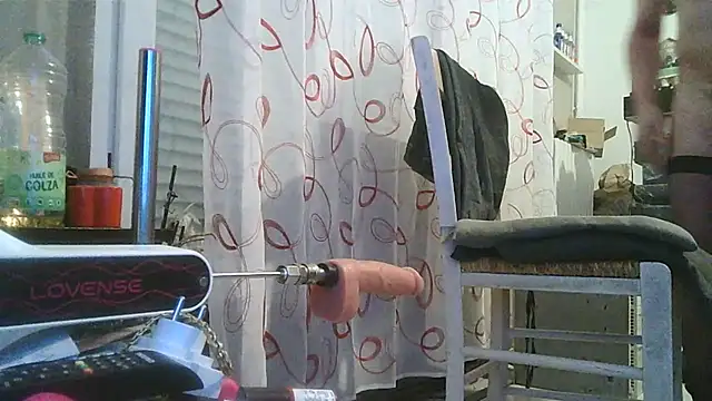 cyril020202 online show from January 2026 01:04:01 PM