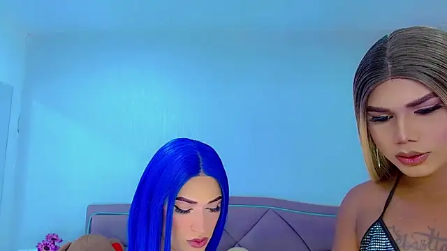 Snapshot of party_duo_trans chatting on September 2025 04:27:02 AM party duo trans online show from September 2025 04:27:02 AM