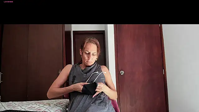 Paty rouse online show from March 2025 07:48:02 PM