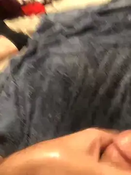 Snapshot of darksmoke011 chatting on September 2025 04:14:02 AM darksmoke011 online show from September 2025 04:14:02 AM