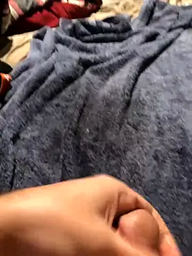 Snapshot of darksmoke011 chatting on December 2025 09:10:02 PM darksmoke011 online show from December 2025 09:10:02 PM