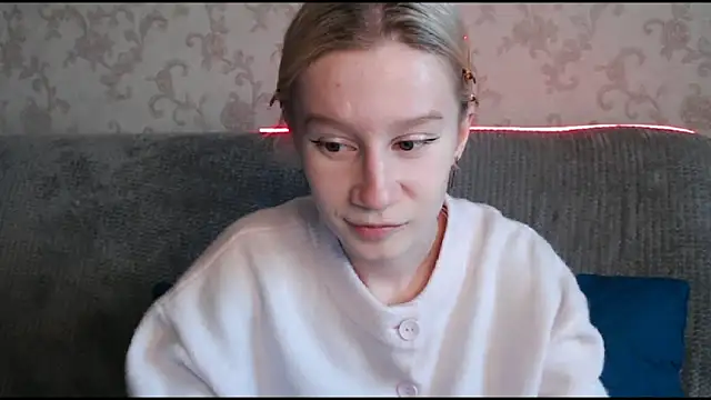 EnigmaSee online show from September 2025 02:00:02 AM