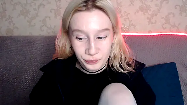 EnigmaSee online show from November 2025 01:50:02 AM